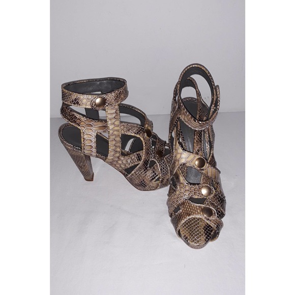 Loeffler Randall Sz 8.5B Tan, Cream & Grey Embossed Platform Sandals - Picture 3 of 14